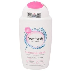 Dung dịch vệ sinh phụ nữ Femfresh Soothing Wash làm sạch, diệt khuẩn chai 250ml - 07/2024 | nhathuocchangpharma.com
